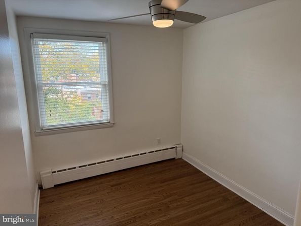 7224 Hill Road, Philadelphia PA 19128