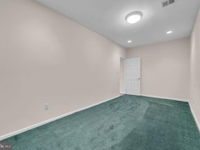 8313 Rising Ridge Way, Bethesda MD 20817