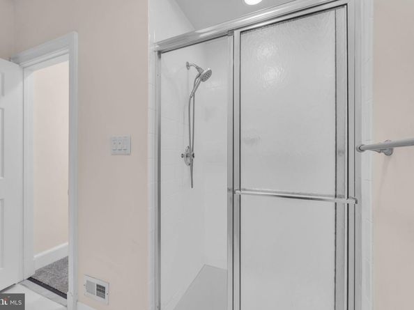 8313 Rising Ridge Way, Bethesda MD 20817