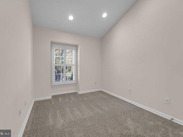 8313 Rising Ridge Way, Bethesda MD 20817