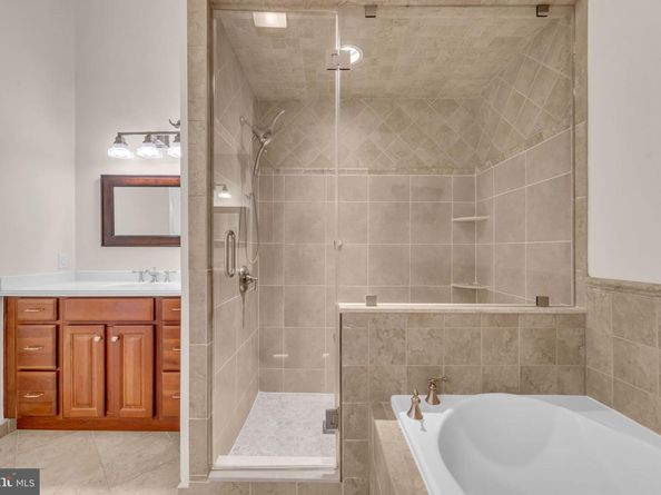 8313 Rising Ridge Way, Bethesda MD 20817