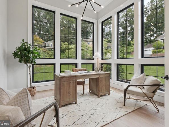 6179 Hardy Drive, Mclean VA 22101