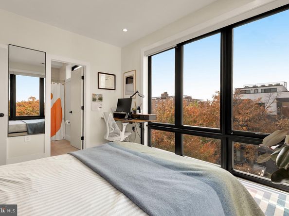 3933 14TH Street NW 8, Washington DC 20011