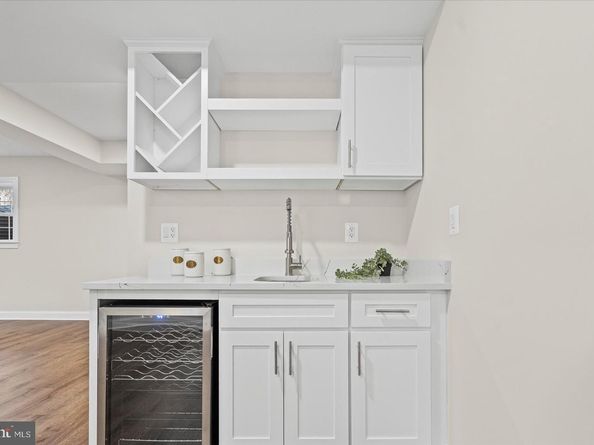 7604 Hackamore Drive, Potomac MD 20854