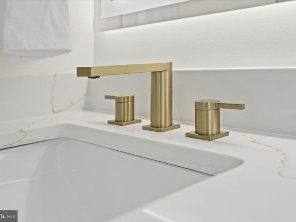 7604 Hackamore Drive, Potomac MD 20854