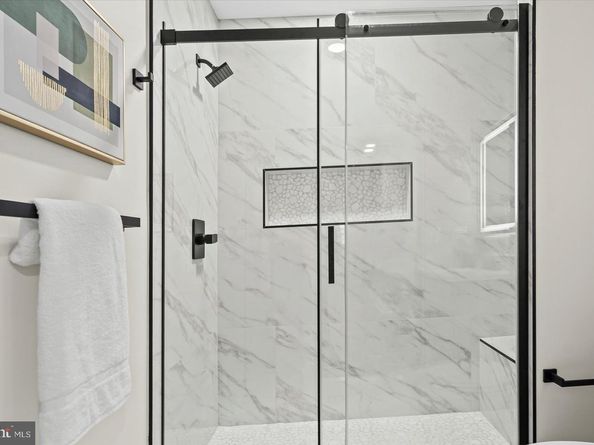 7604 Hackamore Drive, Potomac MD 20854