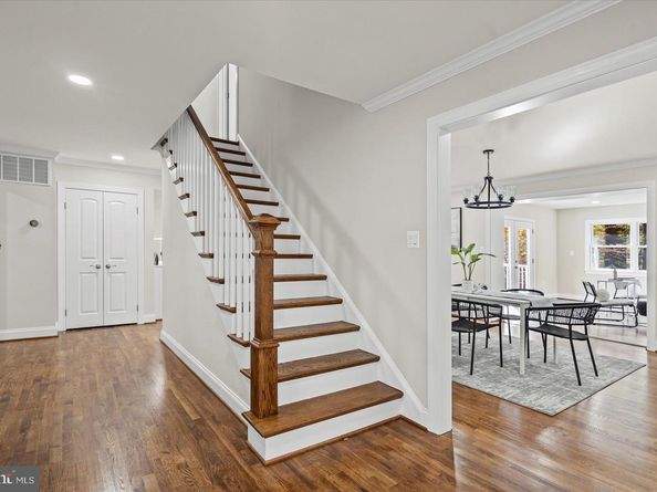 7604 Hackamore Drive, Potomac MD 20854