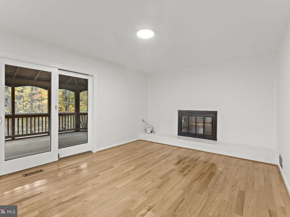 12574 Quincy Adams Court, Herndon VA 20171