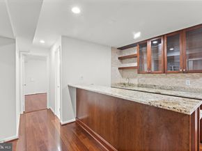 12574 Quincy Adams Court, Herndon VA 20171