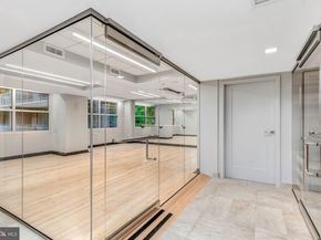 4100 Cathedral Avenue NW 712, Washington DC 20016