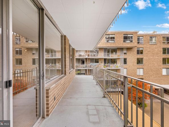 4100 Cathedral Avenue NW 712, Washington DC 20016