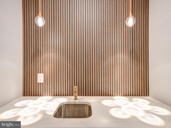 1702 N Orianna Street, Philadelphia PA 19122