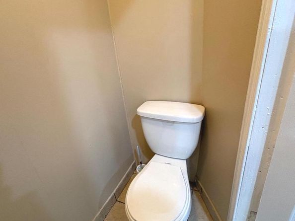 2413 S 73rd Street, Philadelphia PA 19142