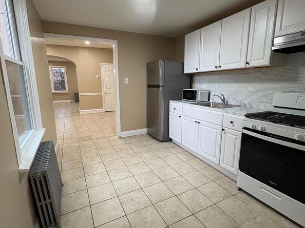 2413 S 73rd Street, Philadelphia PA 19142