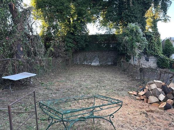 51 E High Street, Philadelphia PA 19144