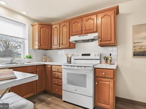 357 Cedar Avenue, Holmes PA 19043