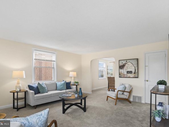 357 Cedar Avenue, Holmes PA 19043