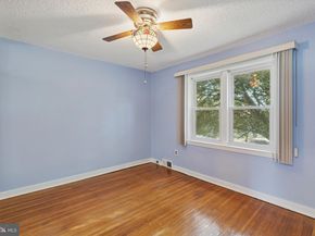 8613 Lykens Lane, Philadelphia PA 19128