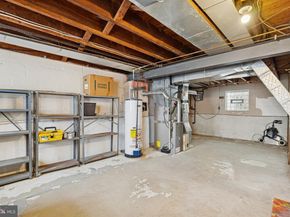 8613 Lykens Lane, Philadelphia PA 19128