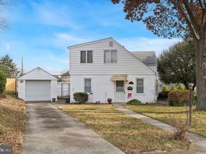 8613 Lykens Lane, Philadelphia PA 19128