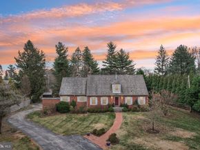 913 Field Lane, Villanova PA 19085