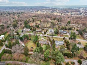 913 Field Lane, Villanova PA 19085