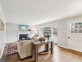 913 Field Lane, Villanova PA 19085