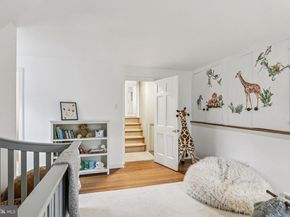 913 Field Lane, Villanova PA 19085