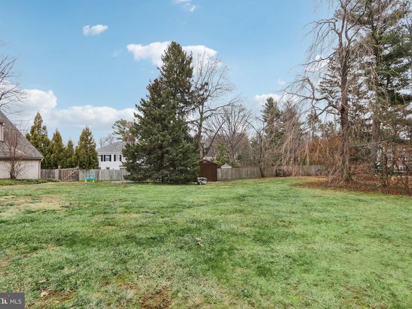 913 Field Lane, Villanova PA 19085