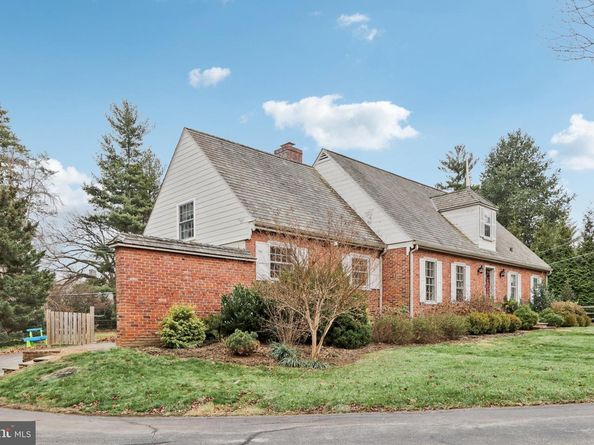 913 Field Lane, Villanova PA 19085