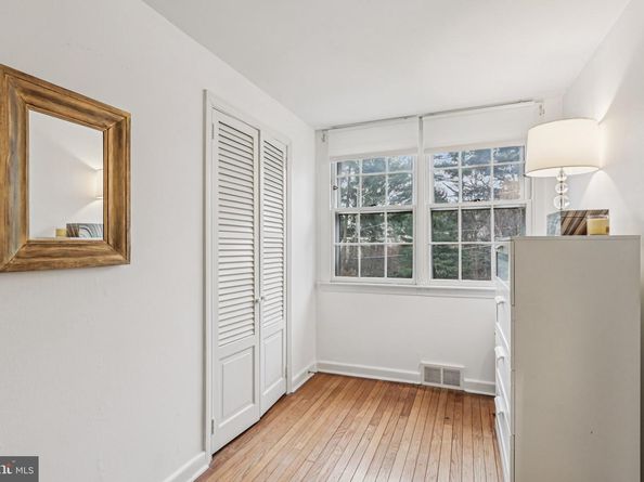 913 Field Lane, Villanova PA 19085