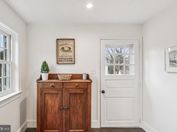 913 Field Lane, Villanova PA 19085