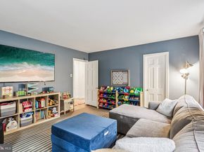 913 Field Lane, Villanova PA 19085