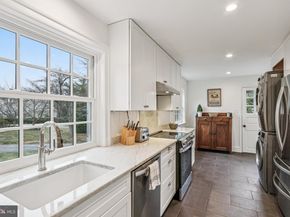 913 Field Lane, Villanova PA 19085