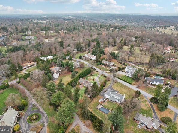 913 Field Lane, Villanova PA 19085