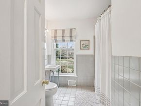 913 Field Lane, Villanova PA 19085