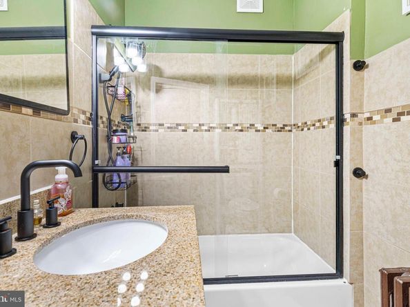 6639 Marsden Street, Philadelphia PA 19135