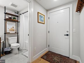 919 12TH Street NE A305, Washington DC 20002