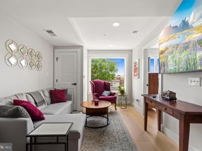 919 12TH Street NE A305, Washington DC 20002