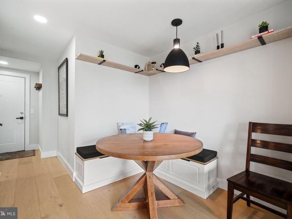 919 12TH Street NE A305, Washington DC 20002