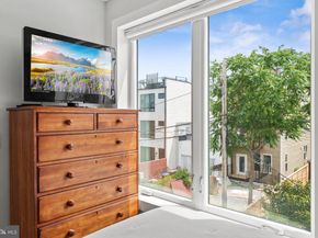 919 12TH Street NE A305, Washington DC 20002