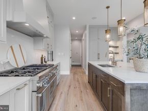 809 N Kenmore Street, Arlington VA 22201