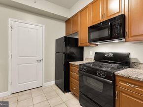 1111 25TH Street NW 723, Washington DC 20037