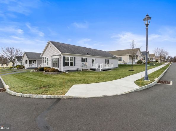 501 Blue Bell Springs Drive, Blue Bell PA 19422