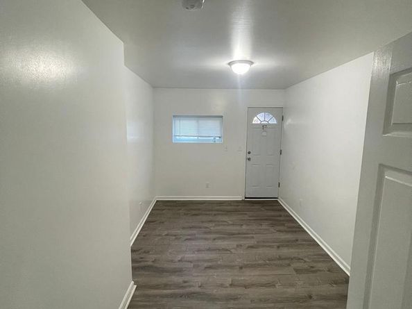 2042 Dennie Street, Philadelphia PA 19140