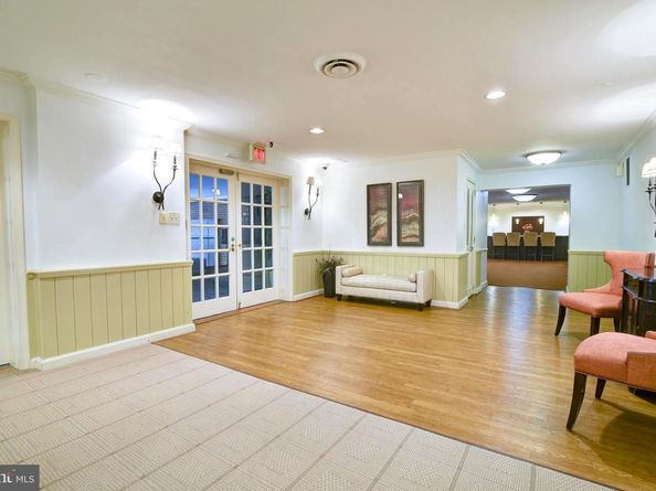 3000 Spout Run Parkway C603, Arlington VA 22201