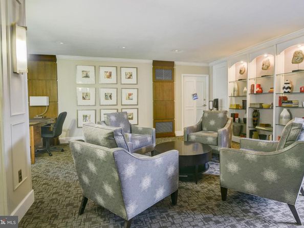 3000 Spout Run Parkway C603, Arlington VA 22201