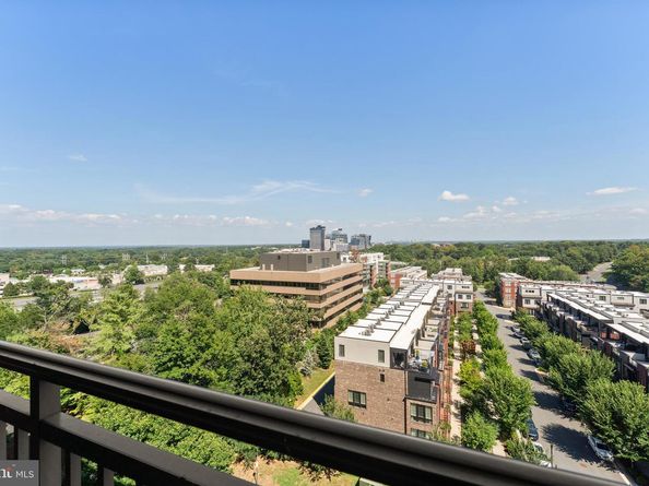 11760 Sunrise Valley Drive 809, Reston VA 20191