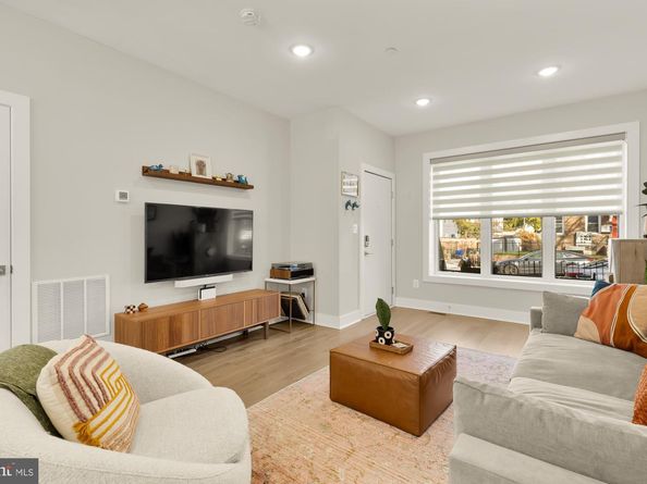 1105 Queen Street NE 1, Washington DC 20002