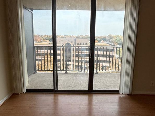 6800 Fleetwood Road 803, Mclean VA 22101